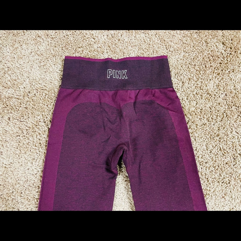 Victoria’s secret PINK seamless leggings, xs excellent condition